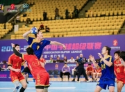 米兰体育在线登录-国内俱乐部球员在国际赛事中不畏强队勇敢战斗的简单介绍